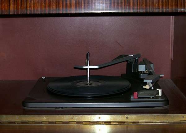 hammerstein, radiogram, record player, valve