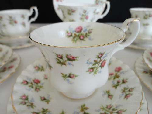 Royal Albert Winsome Six Trios