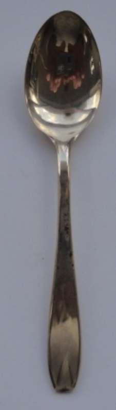Hallmarked Silver Coffee Spoon E.Viner Sheffield 1946 WT 13.2gms