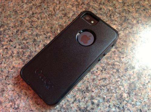 iPhone 5: OtterBox COMMUTER Series Case *BLACK*( BRAND NEW) IN STOCK!