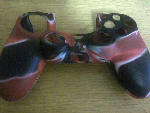 Playstation 4 Silicone Cover for the Controller *BLACK&RED CAMO* - (BRAND NEW) IN STOCK!