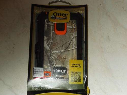 Samsung Galaxy S5 :OtterBox Defender Series Case *ORANGE REAL TREE CAMO* ( BRAND NEW) IN STOCK!