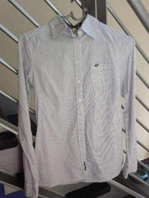 BRAND NEW PEPE JEANS SHIRT - MEDIUM