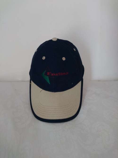 Caps branded Collection of 15