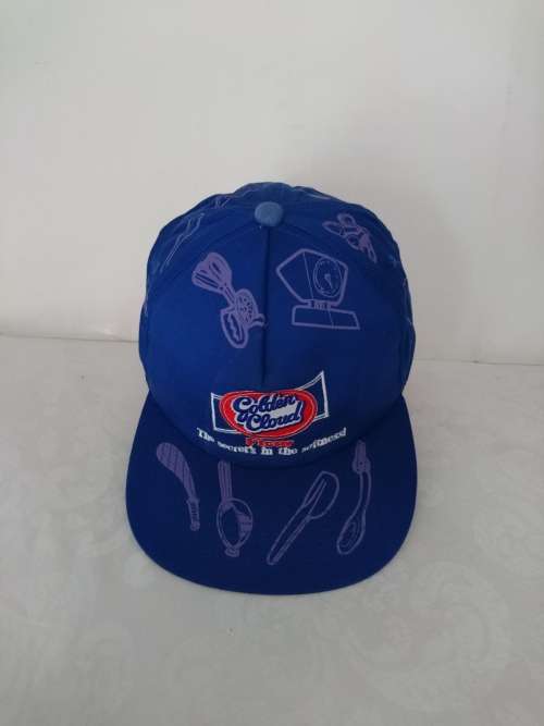 Caps branded Collection of 15