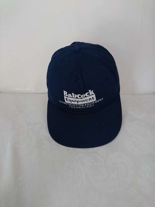 Caps branded Collection of 15