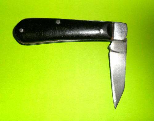 Vintage Joseph Rodgers Look-a-Like Pocket Knife