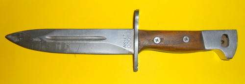 AK 47 Knife/Byonette with Wooden Handle