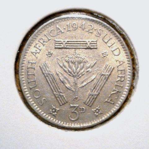 1942 South Africa GEOVI Threepence - Certifiable Specimen - AUNC