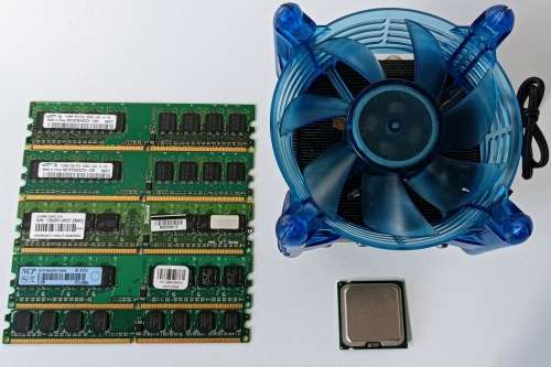 Pentium E2220 CPU + Gigabyte G-Power cooler + 4x512MB DDR2 + 1GB DDR2