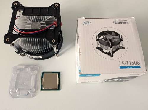 Intel i5-4690 + Deep Cool cooler