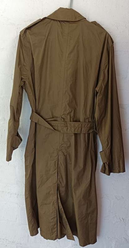 SADF Raincoat with collar and belt