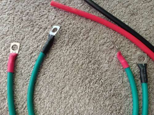 Lots of DC battery cables for inverters / solar / UPS connections | Cost over R1000 new