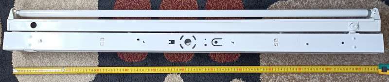 2 X 4ft 1.2m T8 fluorescent lights | Complete | SABS approved | 36W Osram Cool White tube