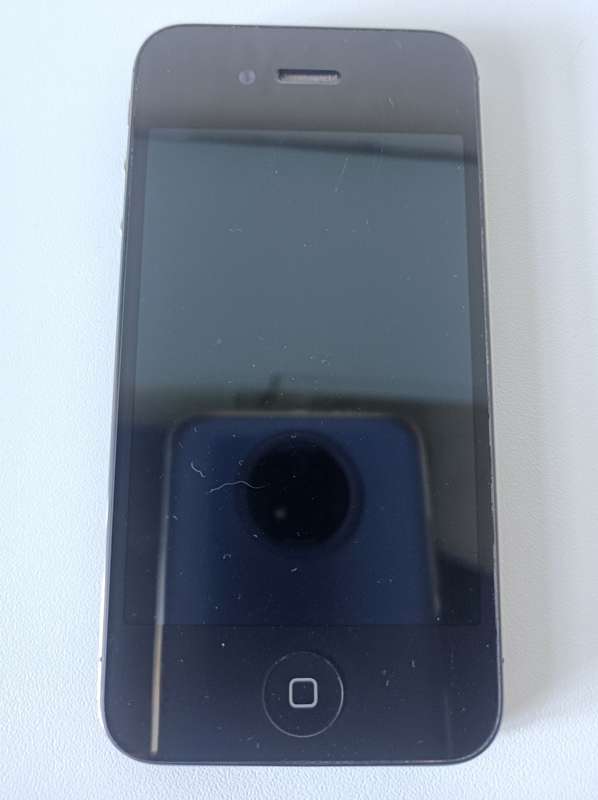 iPhone 4s | Model A1387 | Battery swollen | Rear cover coming off | Untested