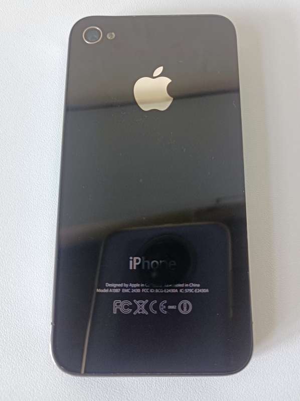 iPhone 4s | Model A1387 | Battery swollen | Rear cover coming off | Untested