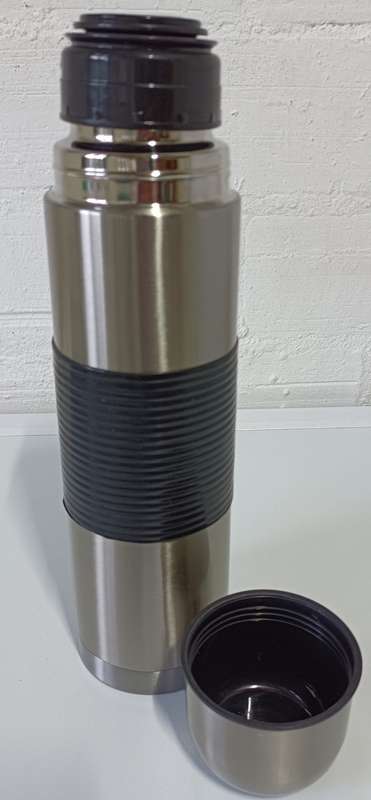 Thermos Flash 1Lt Double Wall Hot & Cold Bullet Flask with Antislip Rubber Grip
