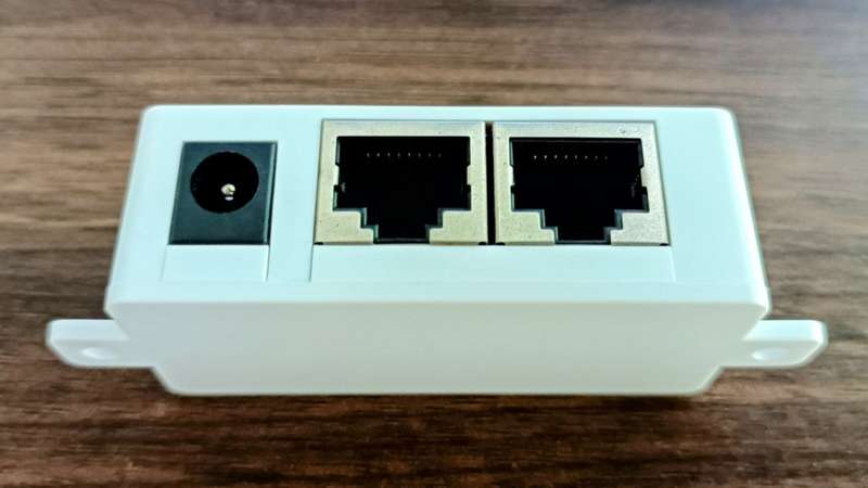 TP-Link PoE injector