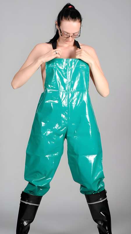 Green PVC Rain Pants, 2XL, oilskin for fishing, motor cycle riding, construction or farm work