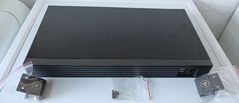 U1 Chassis for 19 inch rackmount cabinet with 320watt PSU