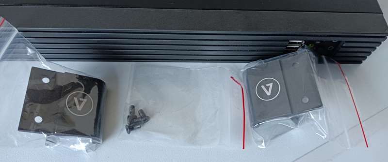 U1 Chassis for 19 inch rackmount cabinet with 320watt PSU