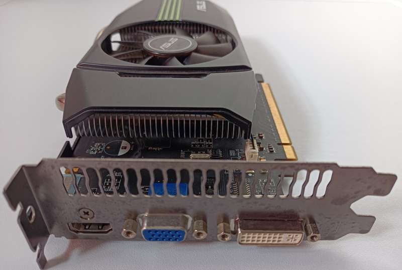 GeForce GTS 450 | 1GB GDDR5 | HDMI, VGA, DVI | In original box