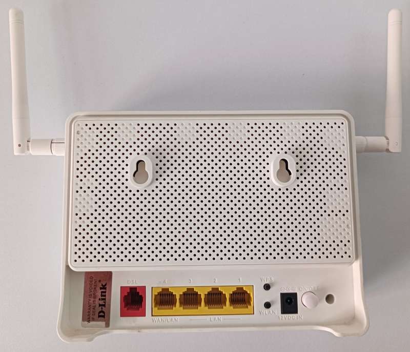 D-Link DSL-224 router ADSL/VDSL modem
