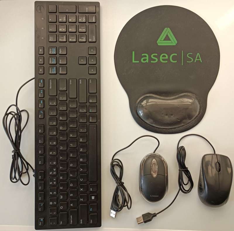 Dell Keyboard with two mice and mouse pad