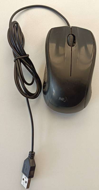 Dell Keyboard with two mice and mouse pad