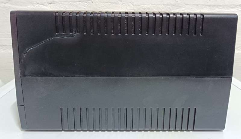 Mecer 2000VA 1200W UPS with SA plugs