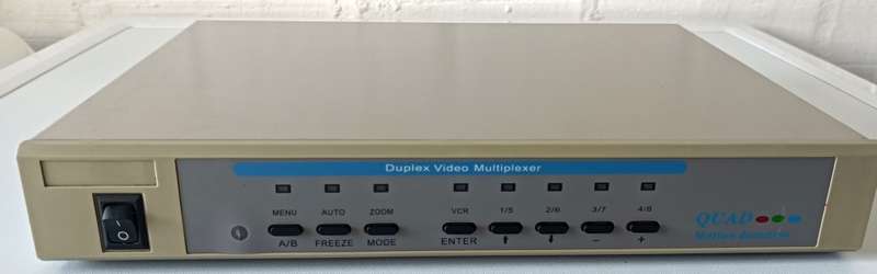 Colour Quad Video Splitter