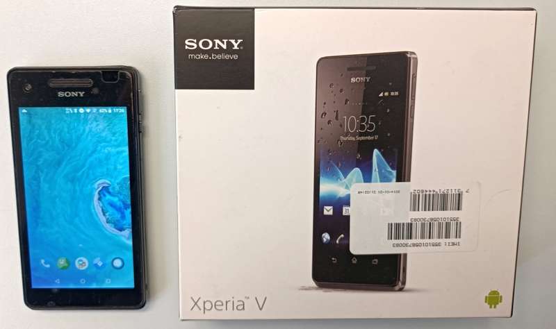 Sony Xperia V | 4G LTE | BRAVIA LED screen | Android 8.1 LineageOS | 13MP / FHD camera | In box