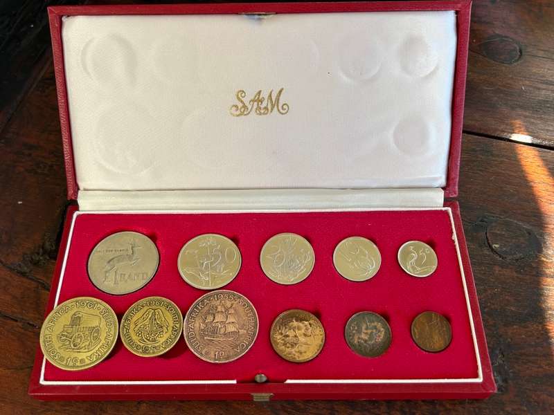 1980 UNC proof RSA coin set with circulated Penny, half penny and 1961 1 cent