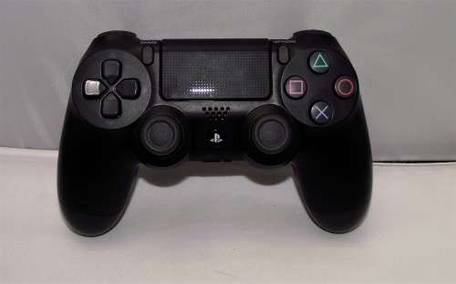 SONY PLAYSTATION 4 500GIG FIFA 2019 1 REMOTE
