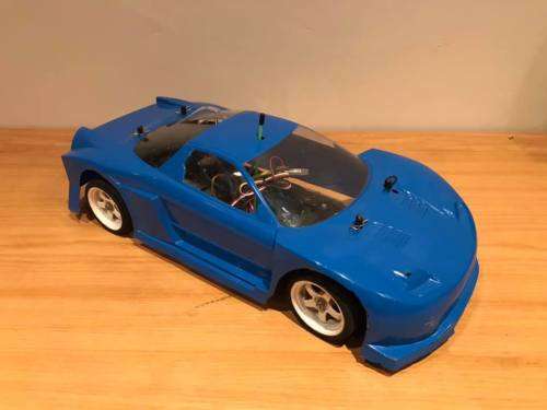 TAMIYA TT02  RC CAR