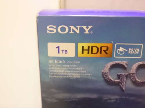 SONY PS4 IN BOX