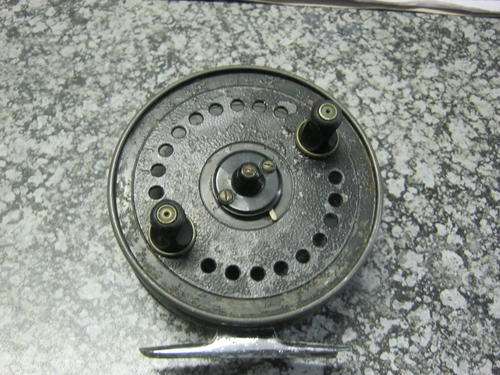 selodex  j.w young & son 3.3" fishing reel