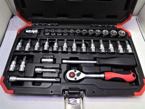 Gedore Red 1/4 Inch Socket Set - 33 Piece