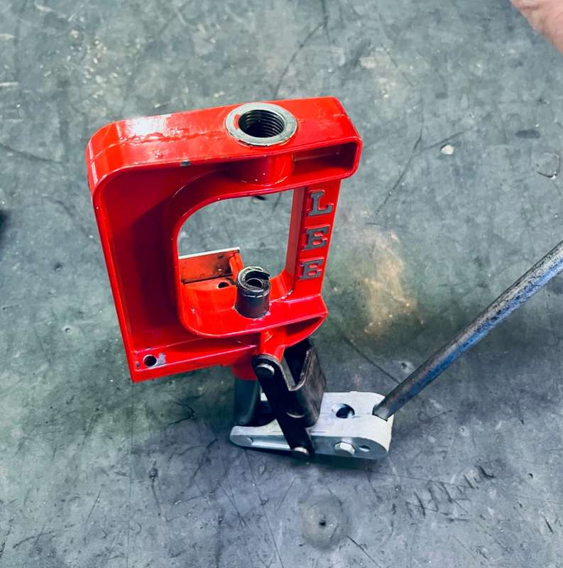 lee single stage reloading press
