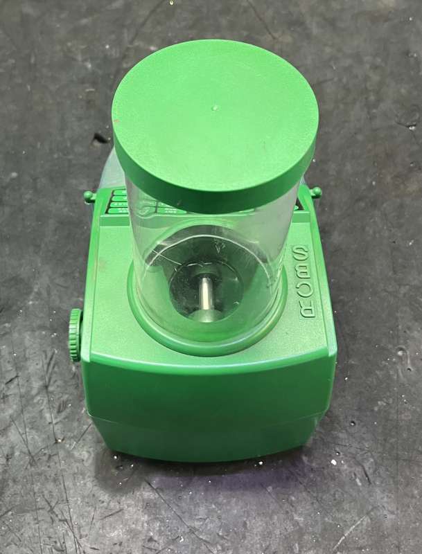 RCBS AUTO POWDER DISPENSER ( READ DESCRIPTION )