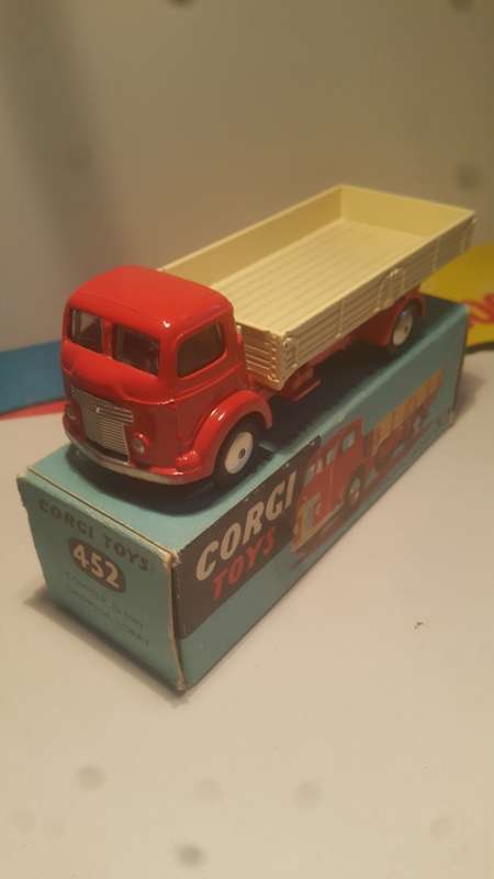 Corgi reproduction boxes