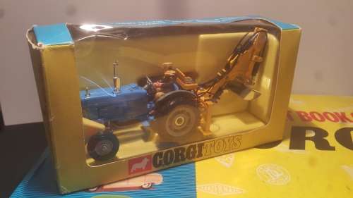 Corgi reproduction boxes