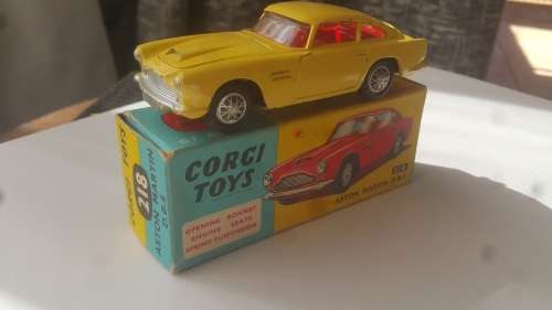 Corgi reproduction boxes