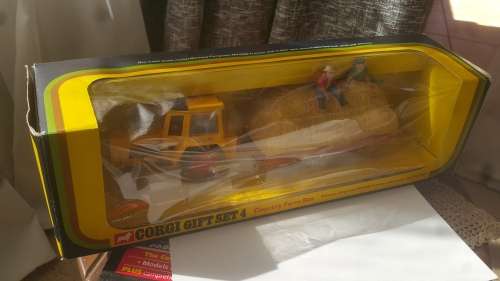 Corgi reproduction boxes