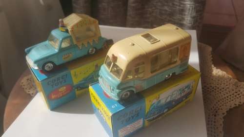CORGI   REPRODUCTION BOXES