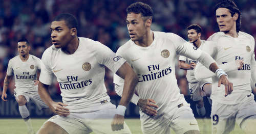 18-19 PSG Cream Away Jersey - Large