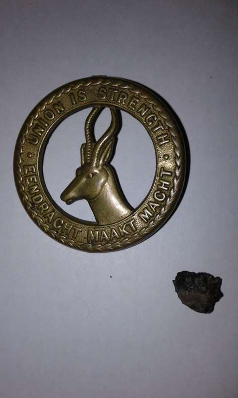 *READ DESCRIPTION *  4 SAI (SA SCOTTISH ) WWI  MEDALS & ACCOUTREMENTS DATED 1918.