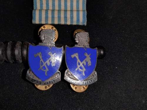 KOREAN WAR : U.S. 179th Infantry Regiment Personal Effects (Dog Tags & Unit Insignia).