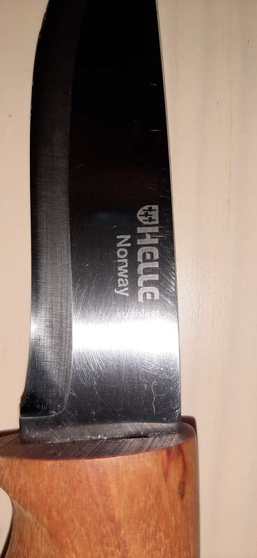 *GENUINE* - HELLE OF NORWAY "FOLKEKNIVEN" w/ LEATHER SHEATH.
