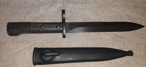 * ORIGINAL * - Union Defence Force Marked : 1960s South African Uzi S1 Bayonet w/ Scabbard.